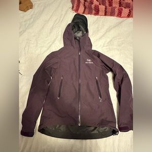 Arc’teryx Beta LT Women’s Jacket